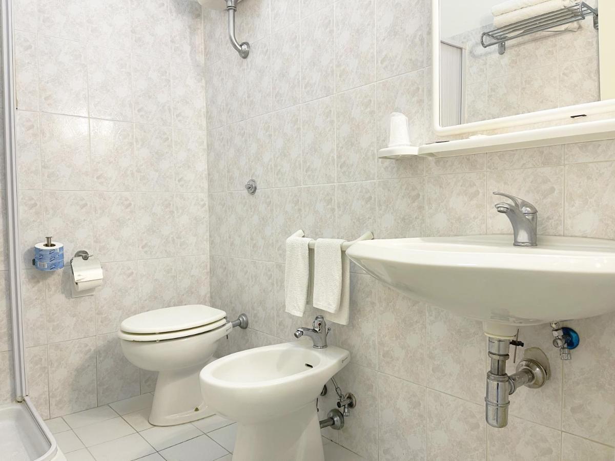 Hotel Reginella SantʼAgata sui Due Golfi Zewnętrze zdjęcie