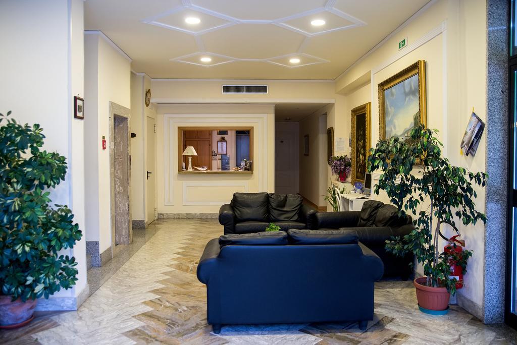 Hotel Reginella SantʼAgata sui Due Golfi Zewnętrze zdjęcie